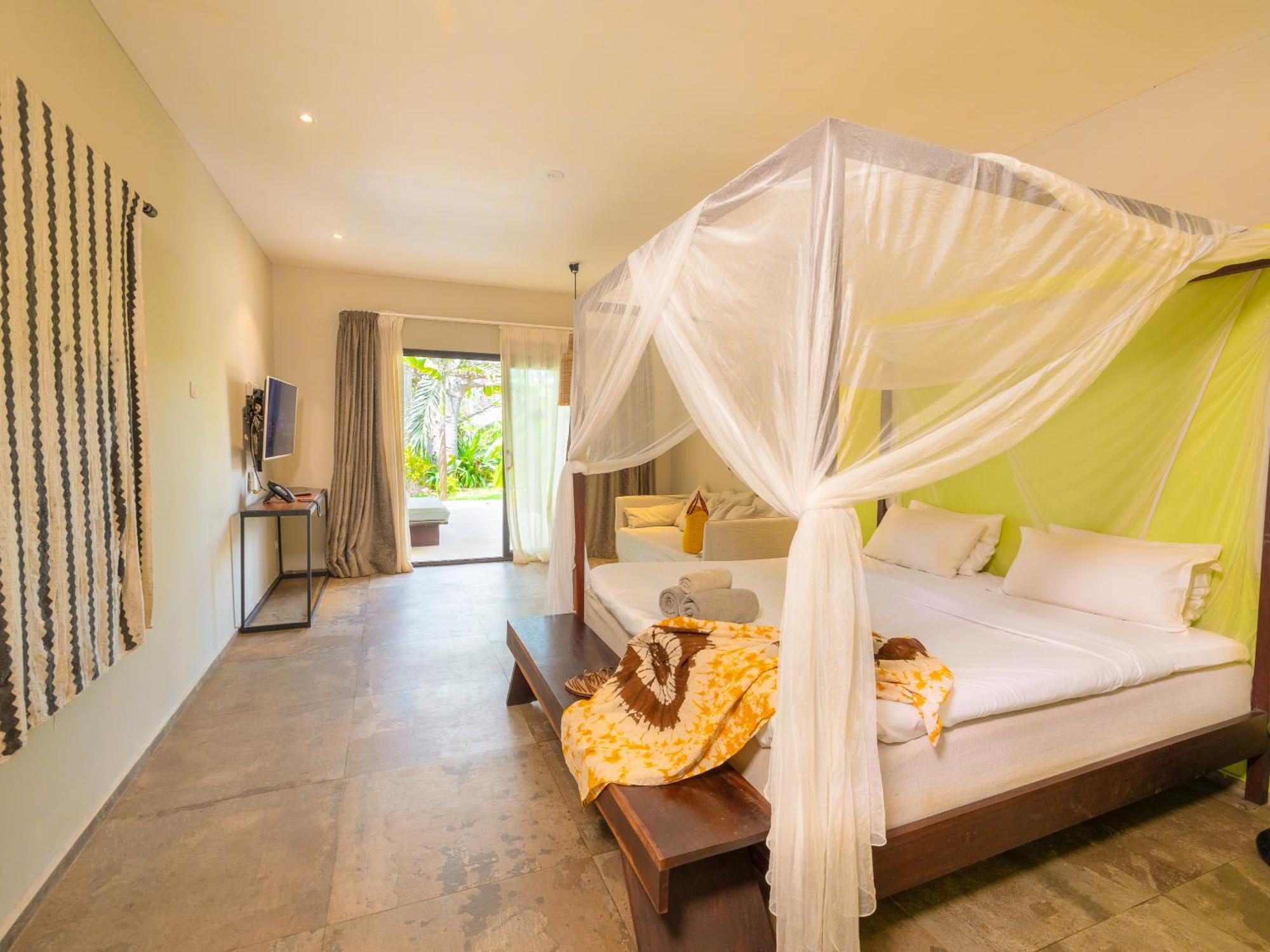 Tamala Beach Resort (Adults Only) Kotu Exterior photo
